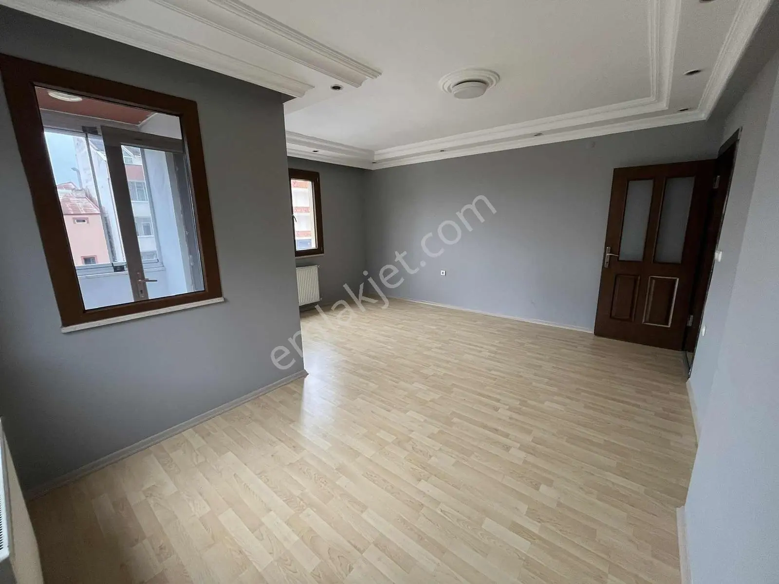 Yeşiltepe Merkezde Satılık 2+1 Daire — fotoğraf 16