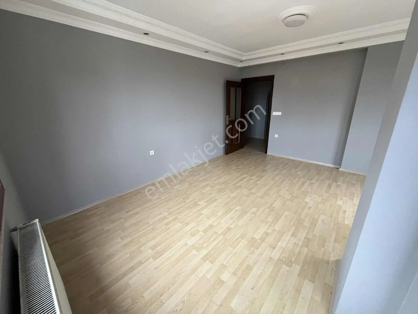Yeşiltepe Merkezde Satılık 2+1 Daire — fotoğraf 17