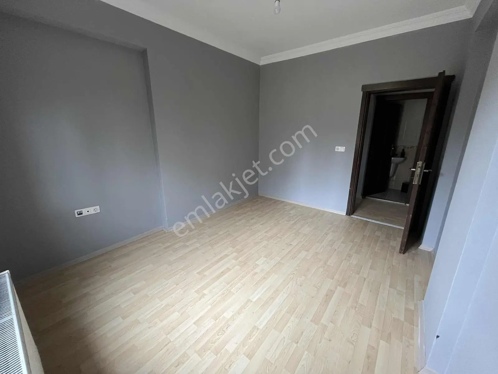 Yeşiltepe Merkezde Satılık 2+1 Daire — fotoğraf 23