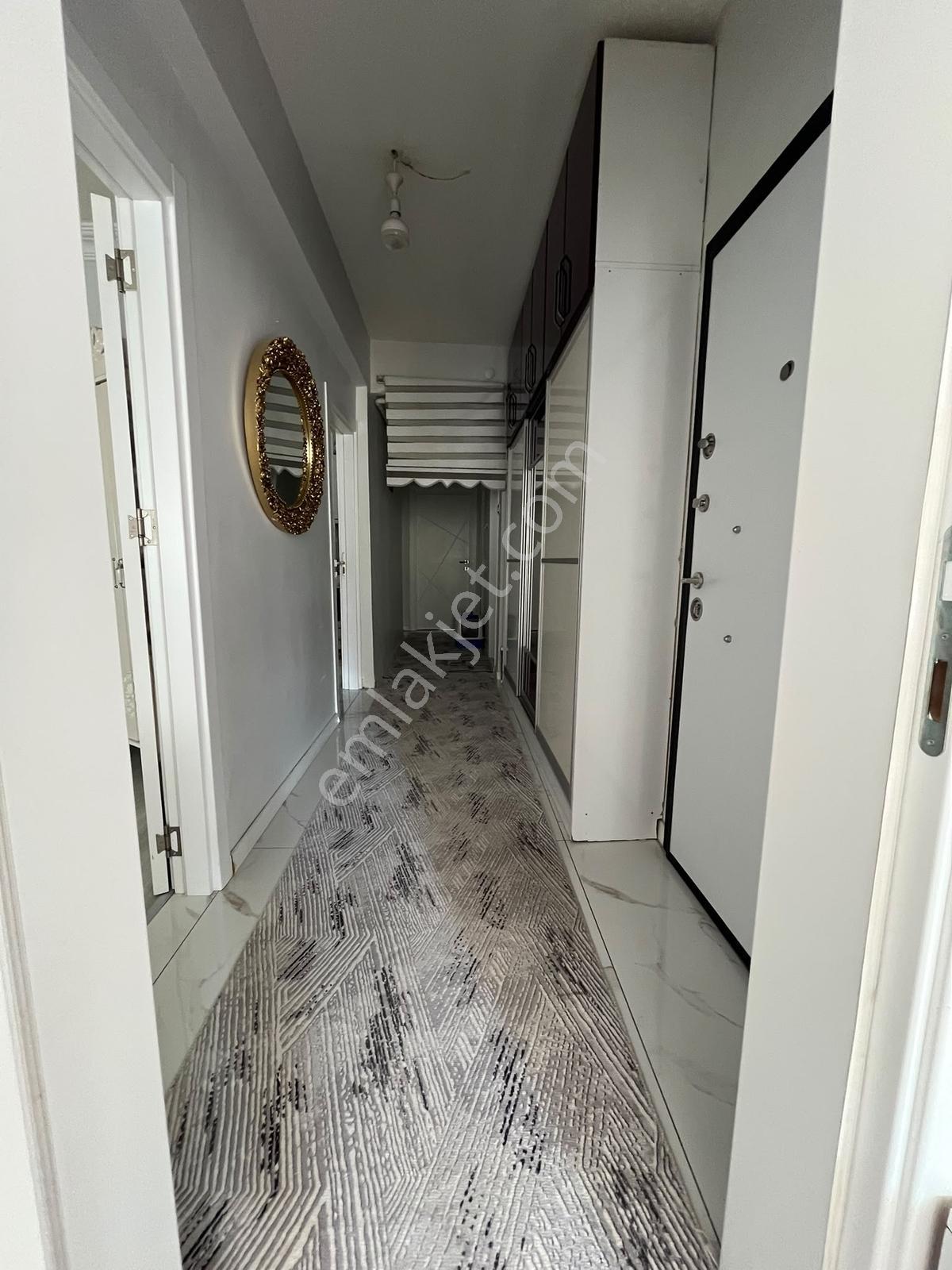 Koyuncuoğlu Petrol Yakını Malas Cad.üzeri 3+1 Satılık Daire — fotoğraf 6