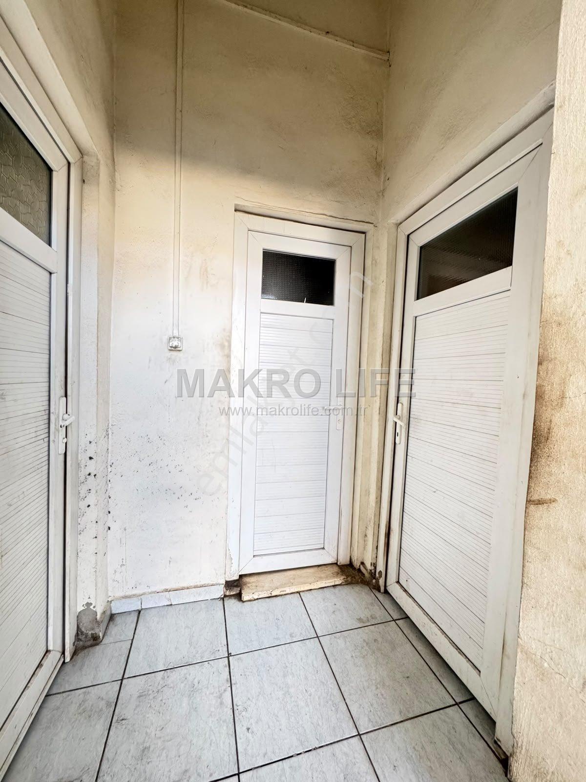 Metalciler Sitesi’nde 200 M² Asma Katlı, Masrafsız Satılık İş Yeri — fotoğraf 17