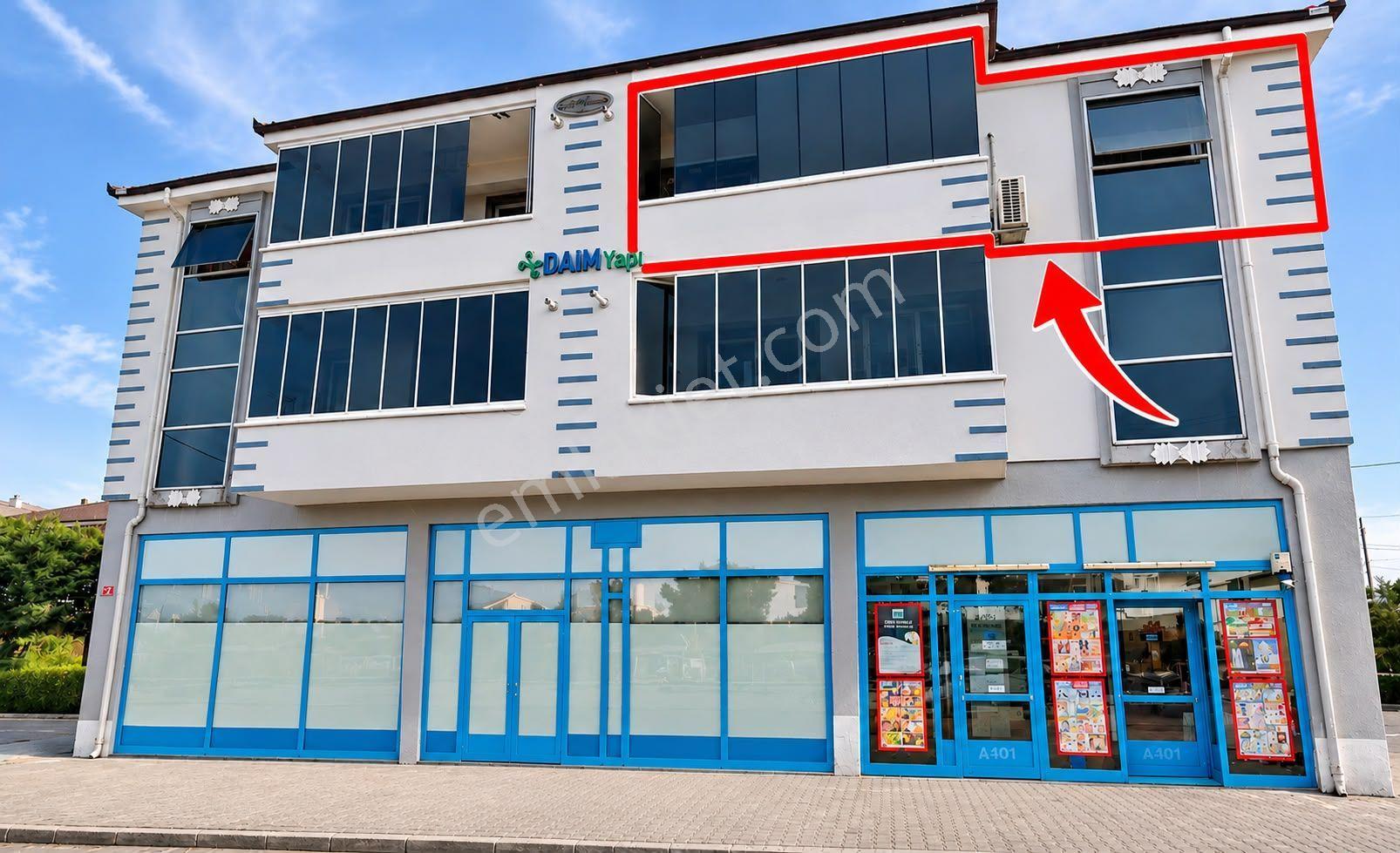 Yeşiltepe'de Krediye Uygun Ebeveyn Banyolu 3+1 Satılık Daire — fotoğraf 2