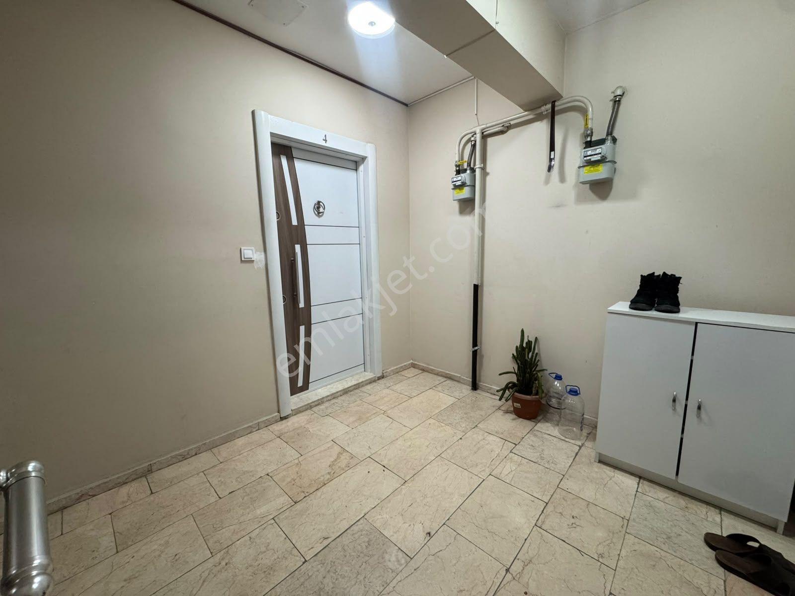 Yeşiltepe'de Krediye Uygun Ebeveyn Banyolu 3+1 Satılık Daire — fotoğraf 3