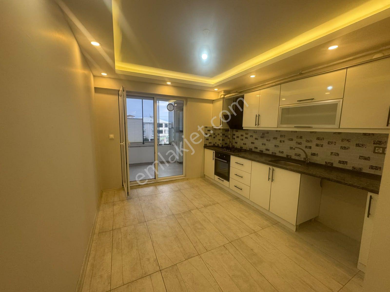 Yeşiltepe'de Krediye Uygun Ebeveyn Banyolu 3+1 Satılık Daire — fotoğraf 7