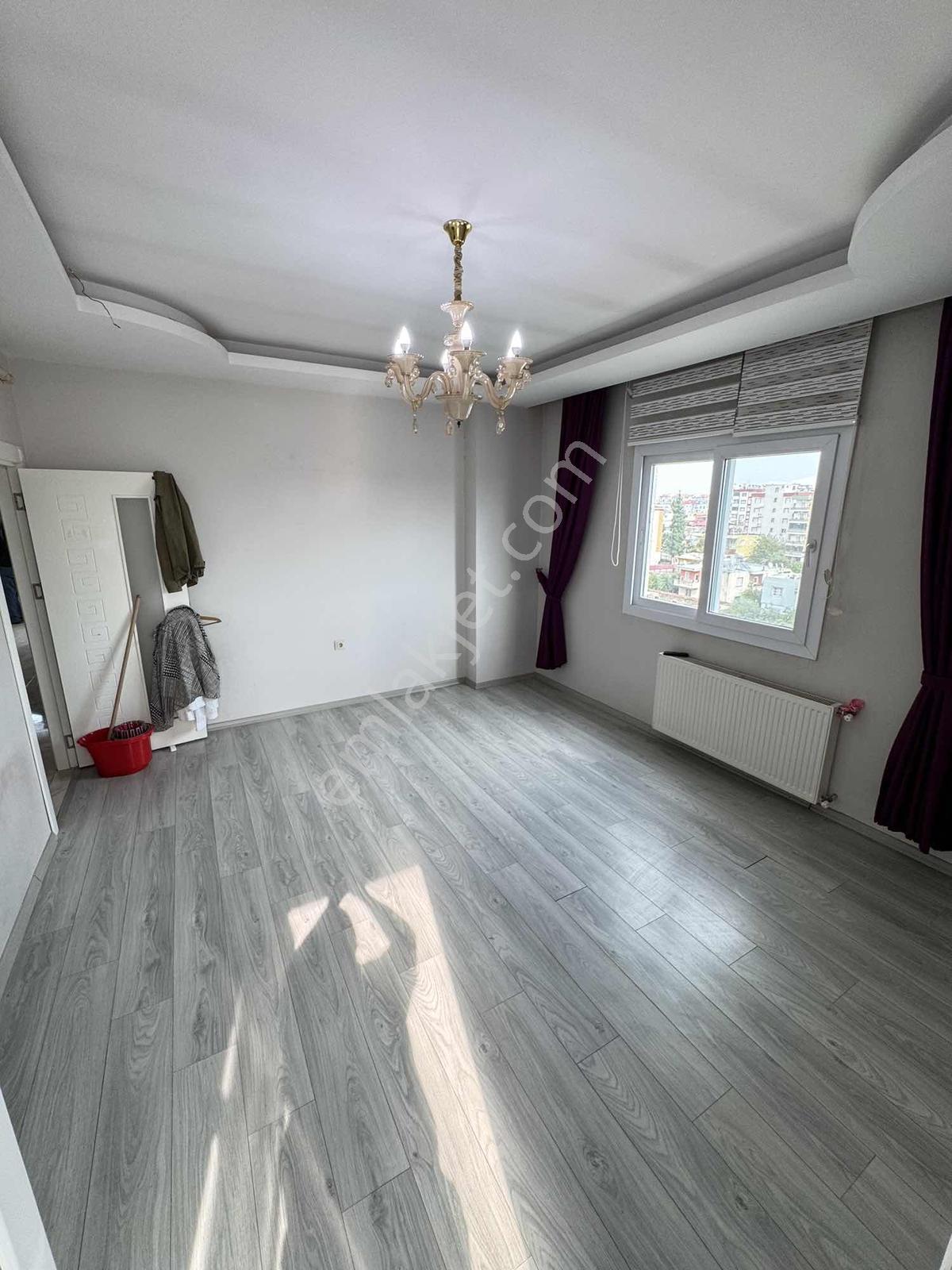 Umut Balta Gayrimenkul'den Ulus Mah Geniş Satılık Daire 3+1 — fotoğraf 9