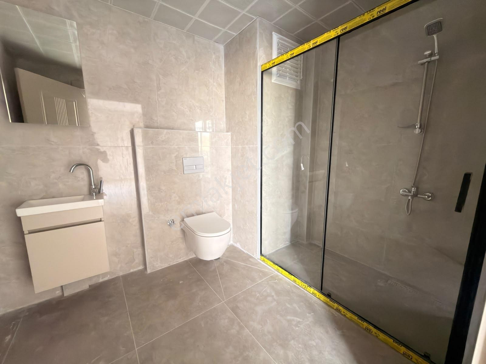 Vip'den Saray'da Lüks Yapılı Sitede Sıfır 3,5+1 Satılık Daire — fotoğraf 21