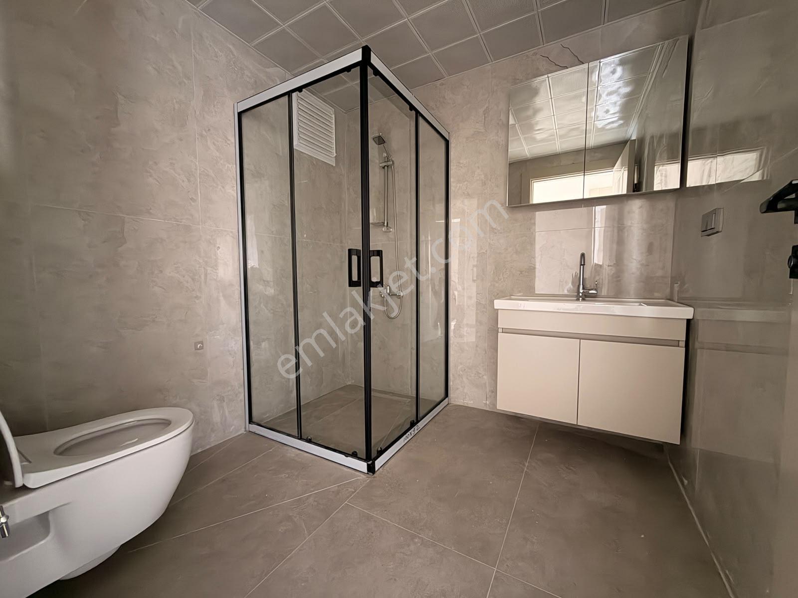 Vip'den Saray'da Lüks Yapılı Sitede Sıfır 3,5+1 Satılık Daire — fotoğraf 22