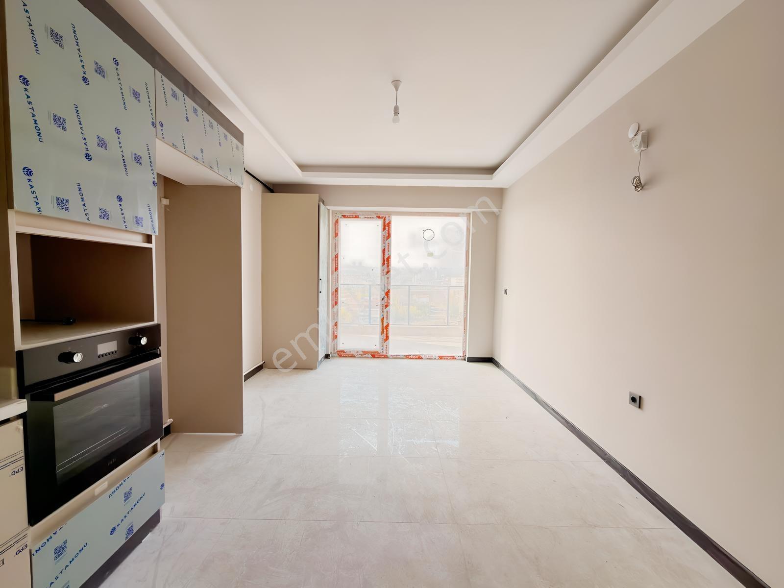 Vip'den Saray'da Lüks Yapılı Sitede Sıfır 3,5+1 Satılık Daire — fotoğraf 29