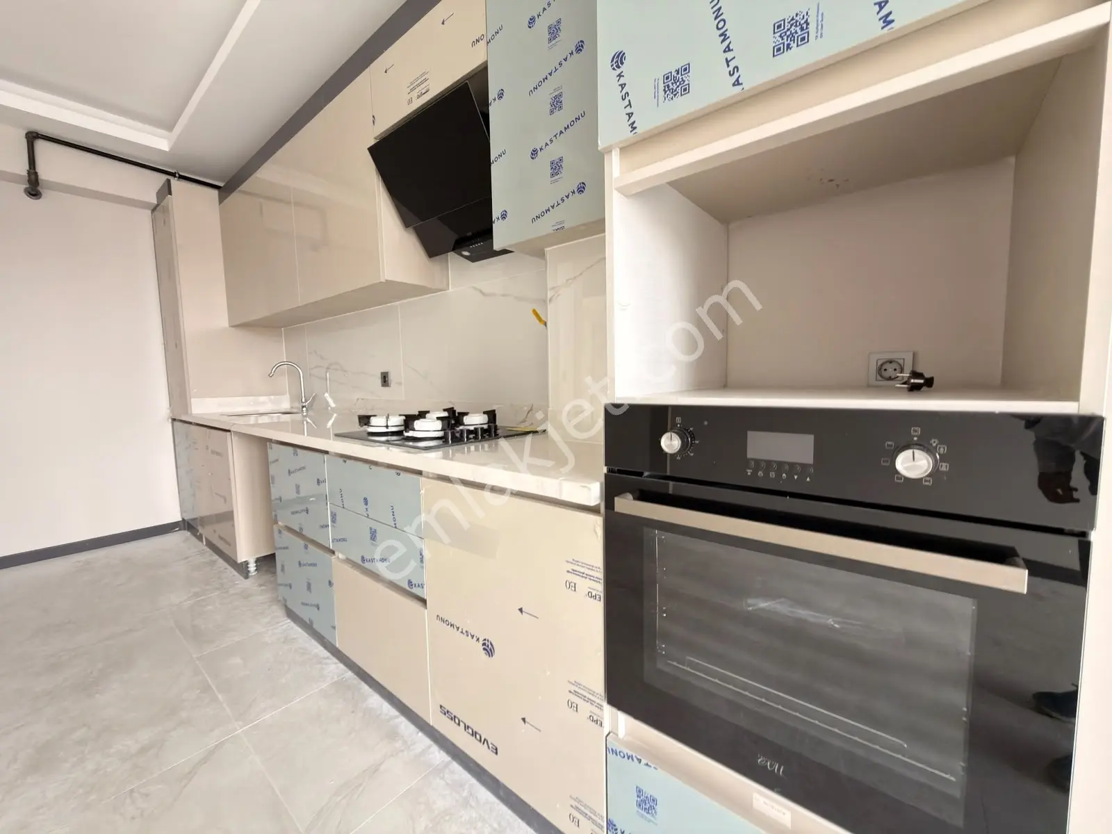 Vip'den Saray'da Lüks Yapılı Sitede Sıfır 3,5+1 Satılık Daire — fotoğraf 35