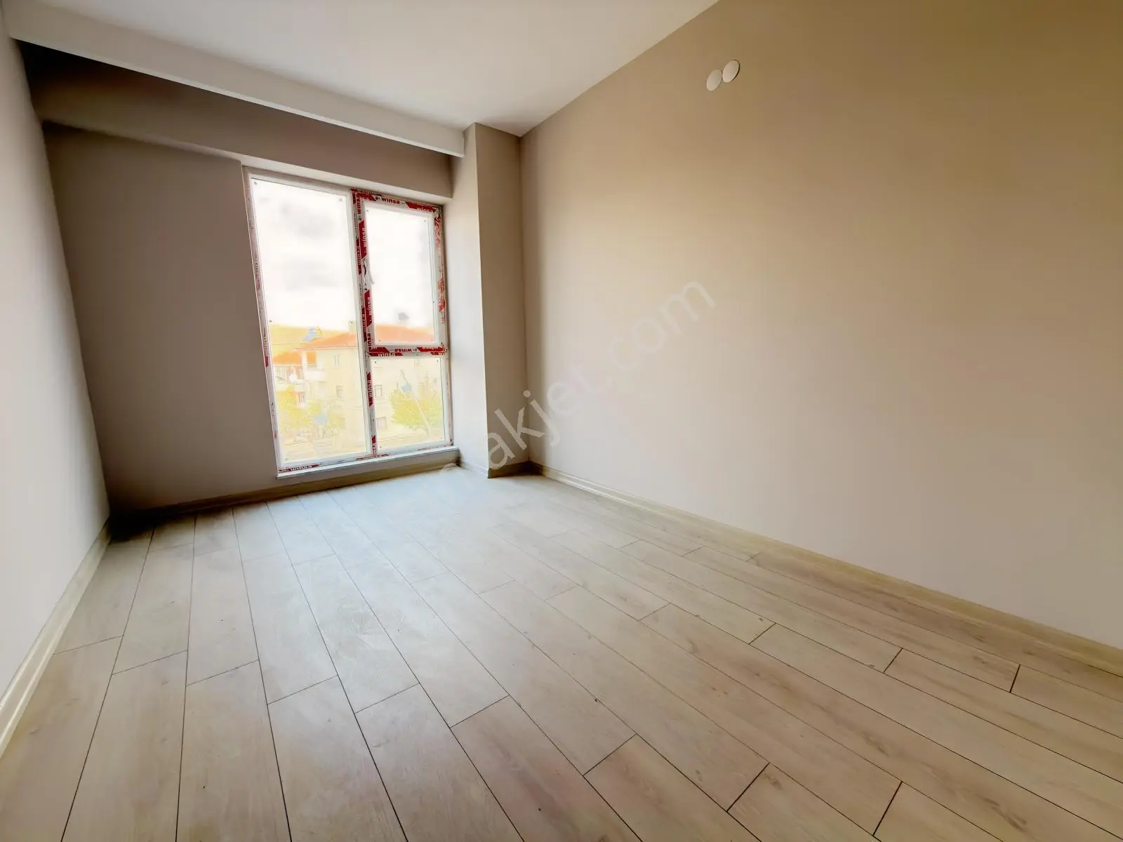 Vip'den Saray'da Lüks Yapılı Sitede Sıfır 3,5+1 Satılık Daire — fotoğraf 40