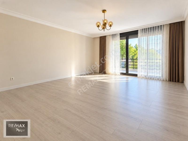 Maltepe İdealtepede, Yenilenmiş 3+1 Saatılık Daire — fotoğraf 3