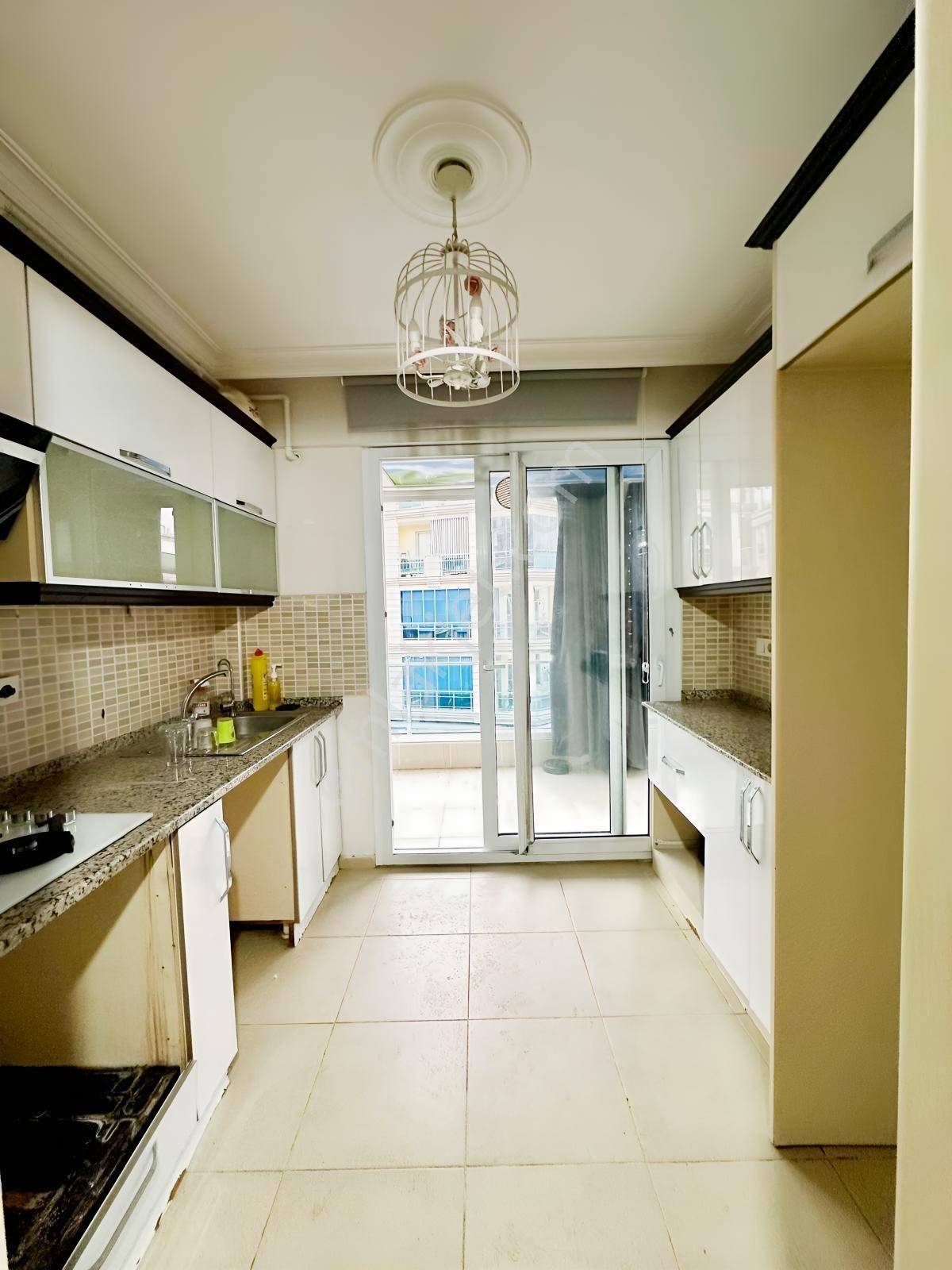 29 Karşıyaka Şemiklerde Satılık 2 + 1 Daire — fotoğraf 5