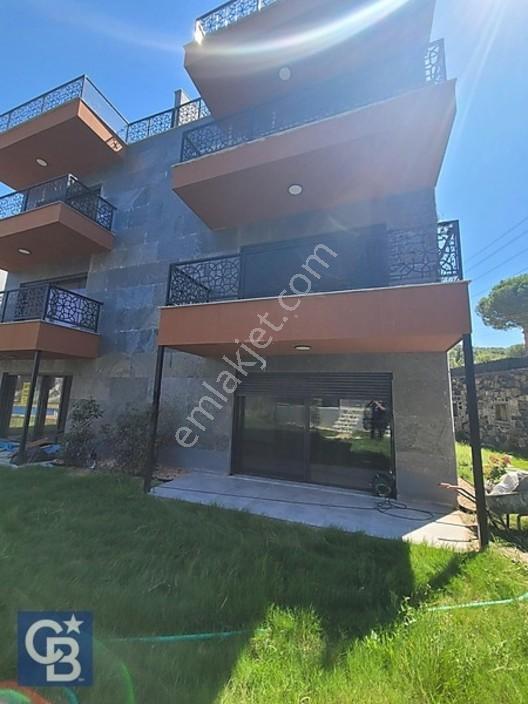 Coldwell Banker Odak'tan Satılık 4 Katlı Villa — fotoğraf 2