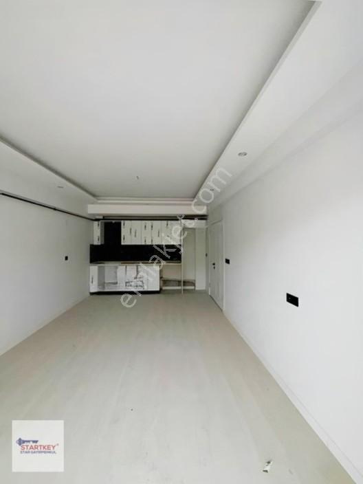 Ergenekon Mah.satılık 2+1 Daire (site İçerisinde) — fotoğraf 3