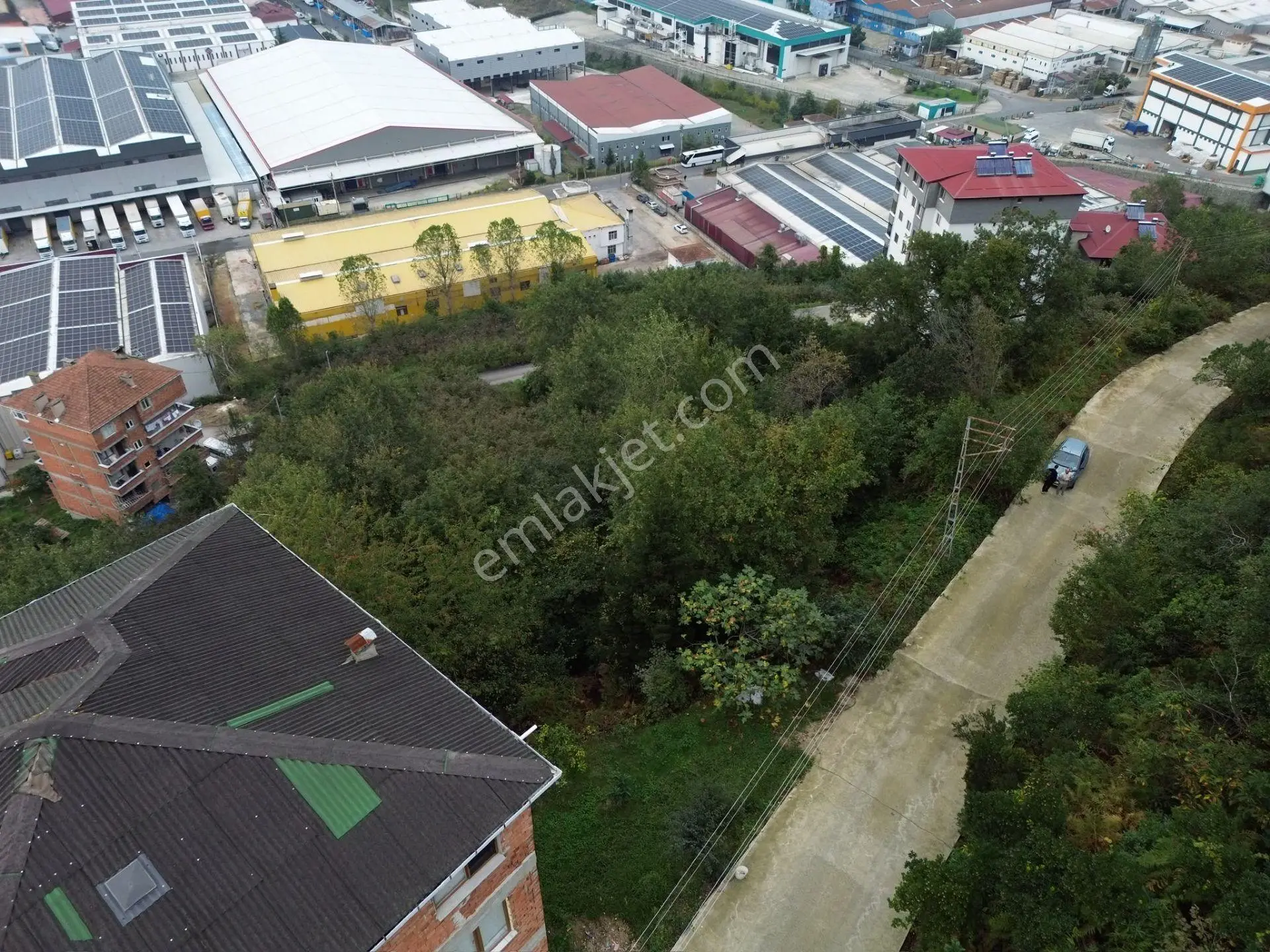 Trabzon Arsin'de Sahil Yoluna Yakın Satılık Arazi — fotoğraf 3