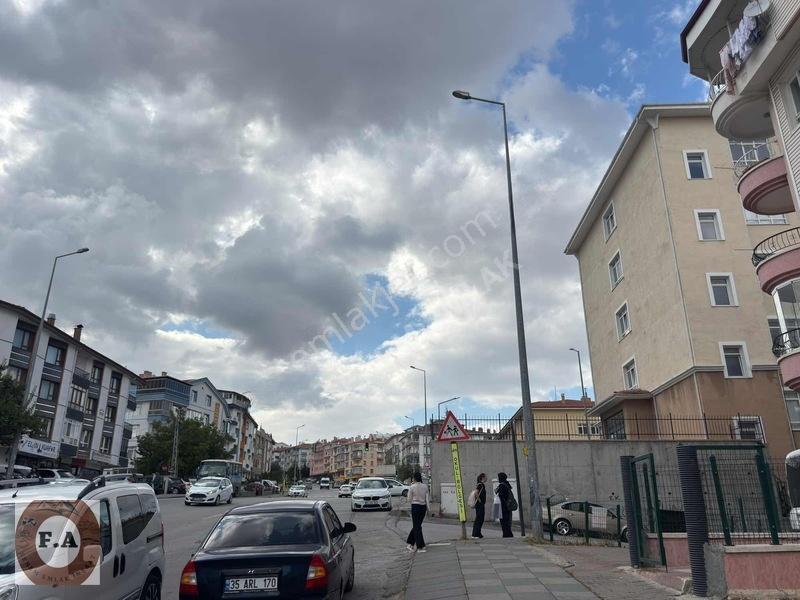 Osmangazi Mah.kat Konumun Da Yüksek Giriş 3+1 Satılık Daire Acil