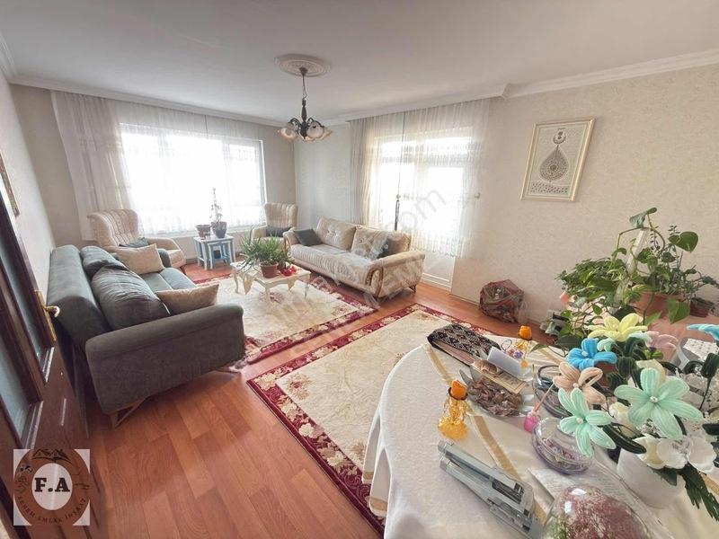 Osmangazi Mah.kat Konumun Da Yüksek Giriş 3+1 Satılık Daire Acil — fotoğraf 4