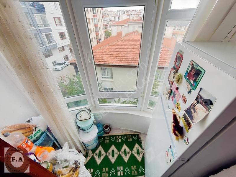 Osmangazi Mah.kat Konumun Da Yüksek Giriş 3+1 Satılık Daire Acil — fotoğraf 16