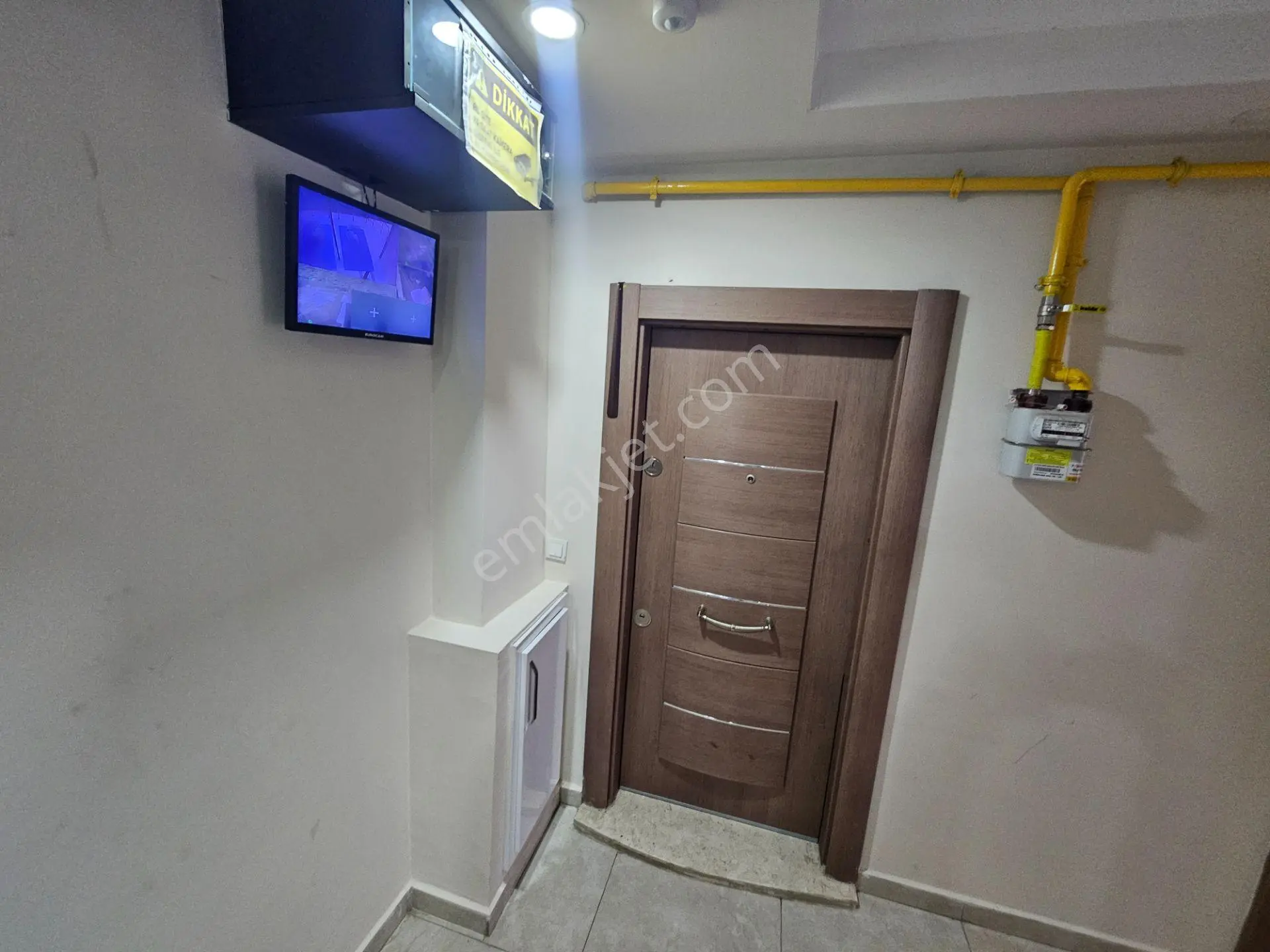 Cantan Emlaktan Akçay İkızçayda Dogalgazlı Cam Balkonlu Lüks 1+1 Daire — fotoğraf 6