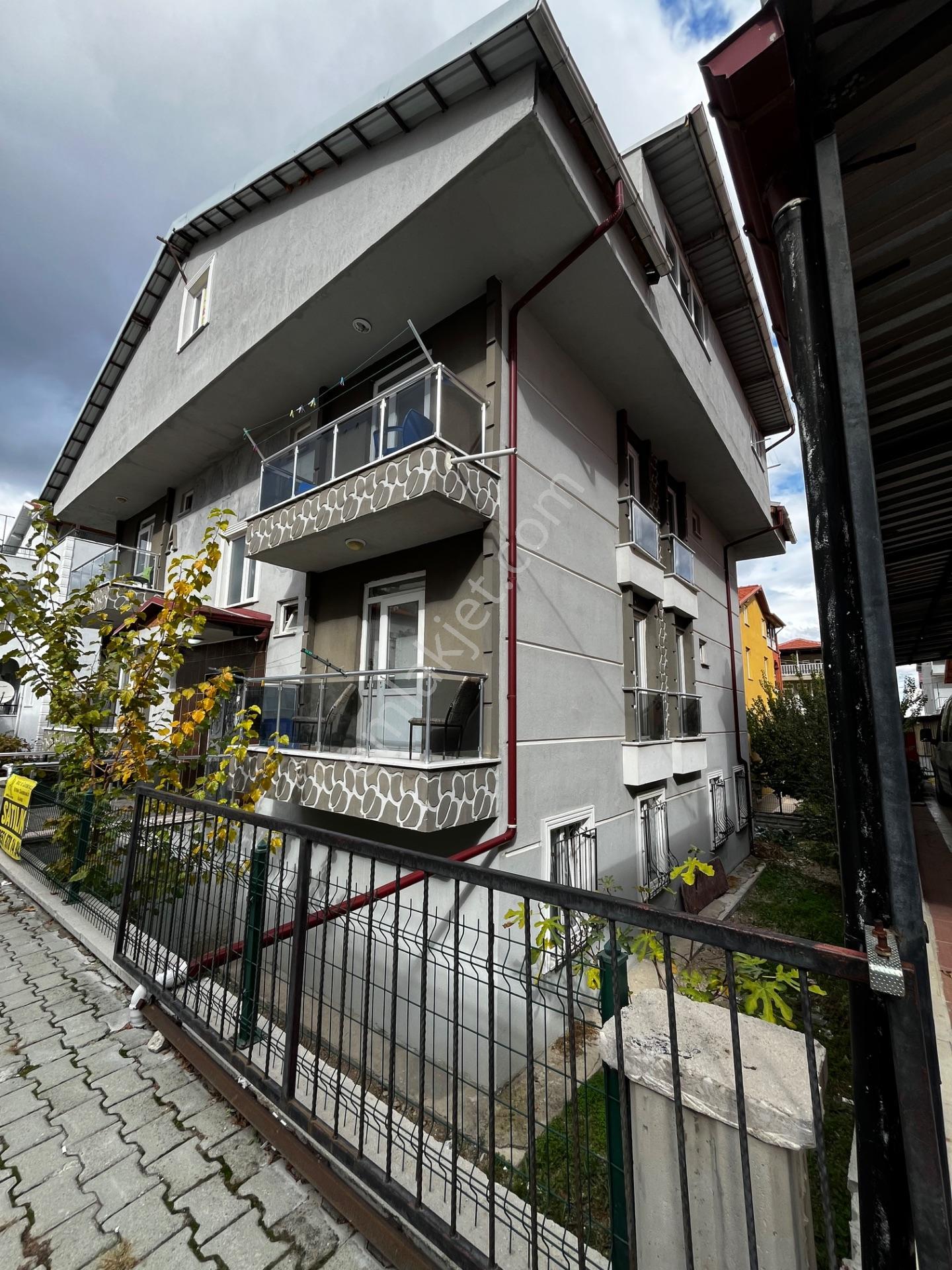 Isparta Fatih Mahallesinde Satılık 1+0 Apart