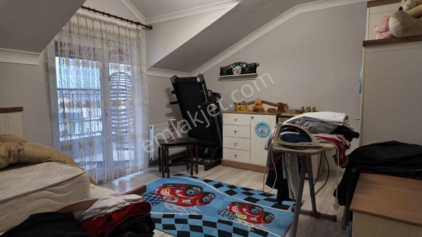 Ataevler'de Krediye Uygun Teraslı Geniş 4+1 Dubleks — fotoğraf 15