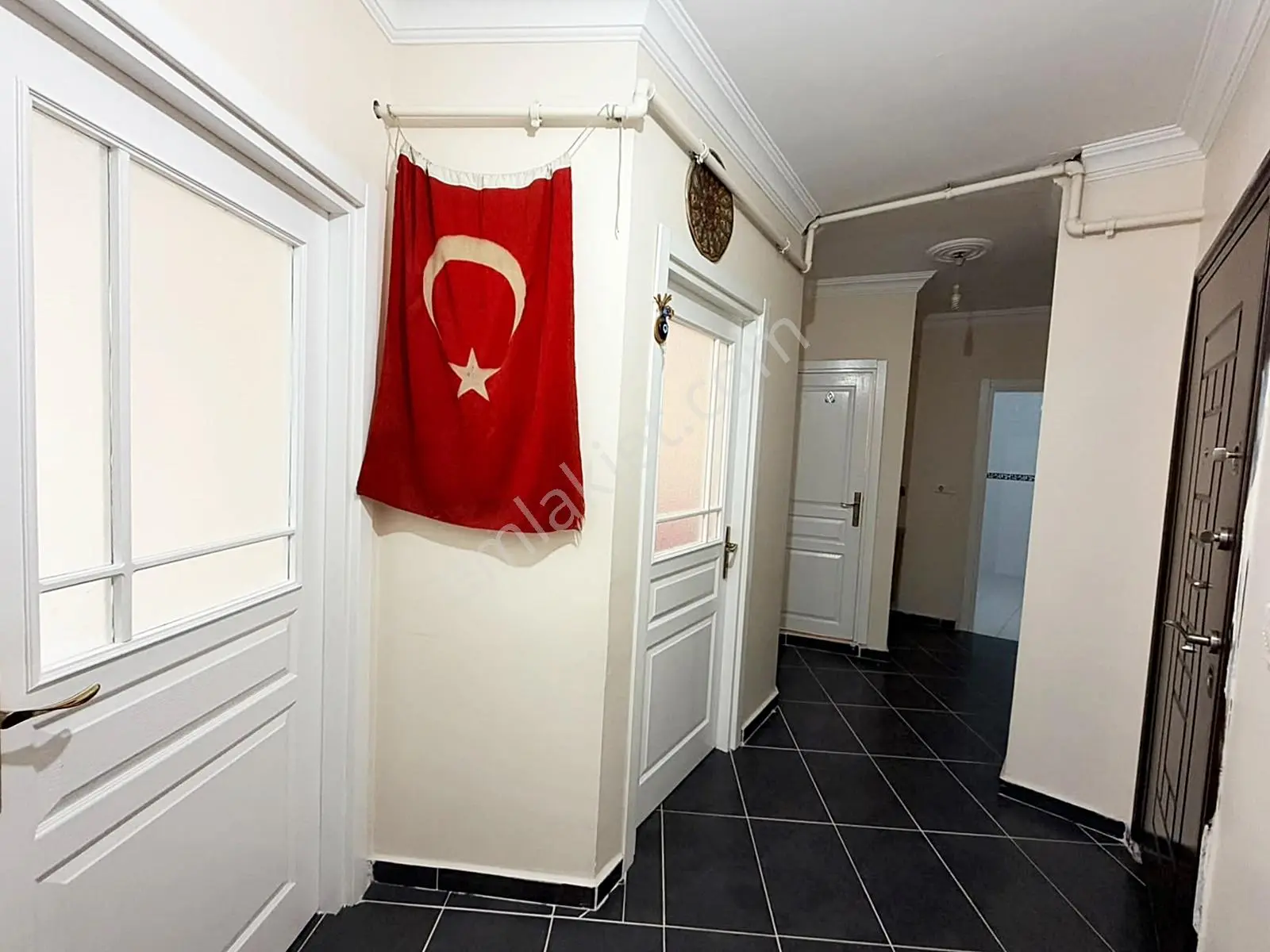 Bağlarçeşme Mh'de Cadde Üzerinde Kat Mülkiyetli 2+1 Daire — fotoğraf 47
