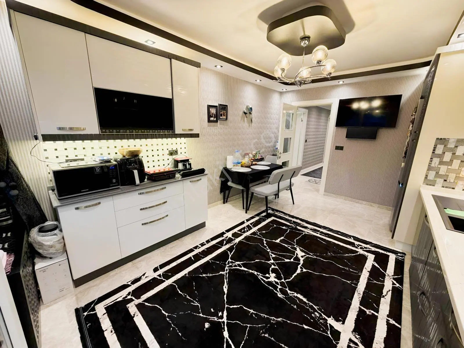 Mımaroba Merkezde Satılık 4+1 Daire Deniz Manzaralı Otoparklı — fotoğraf 11