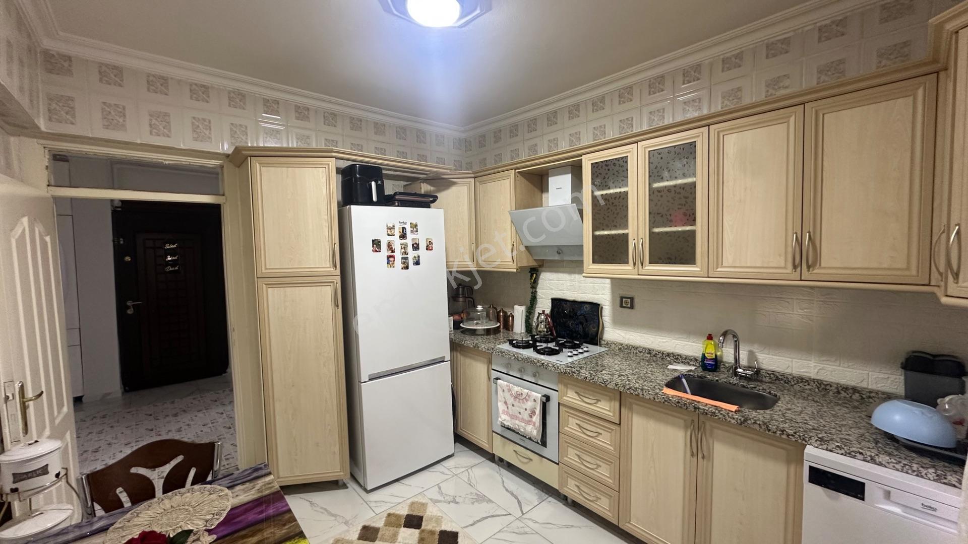Deniz’den Karaköprü Ali Baba Mah Satılık 3+1 Evebeyn+çift Balkon+açık Otoparklı 1.kat Bakımlı Daire — fotoğraf 18