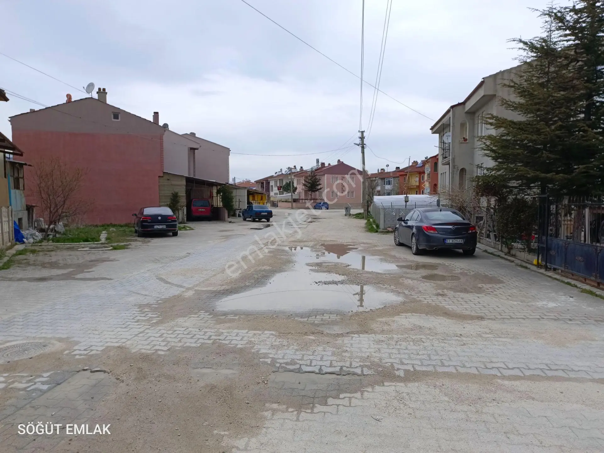 Afyon Merkez Yeşilyurt Mahallesi Uydukent 1.bölgede — fotoğraf 3