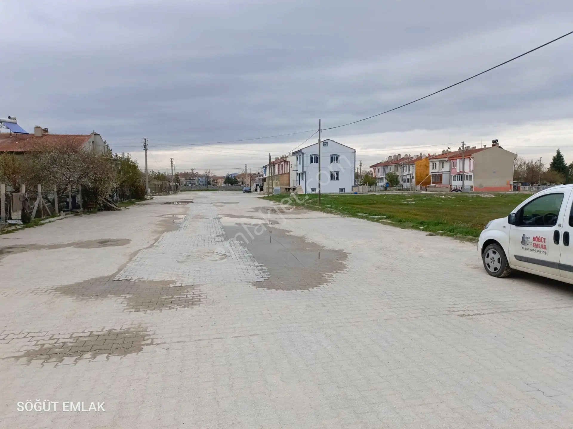Afyon Merkez Yeşilyurt Mahallesi Uydukent 1.bölgede — fotoğraf 4