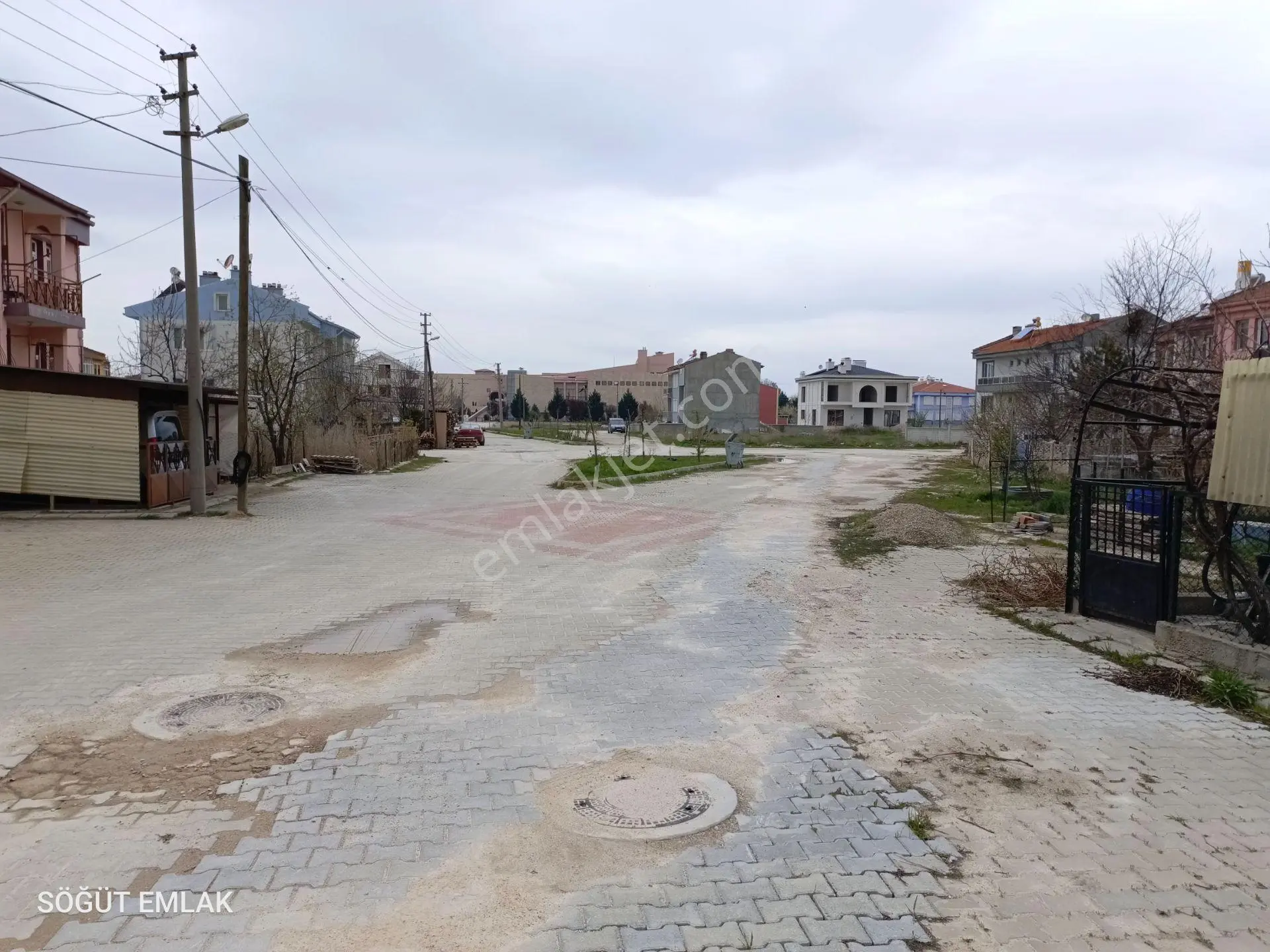 Afyon Merkez Yeşilyurt Mahallesi Uydukent 1.bölgede — fotoğraf 8