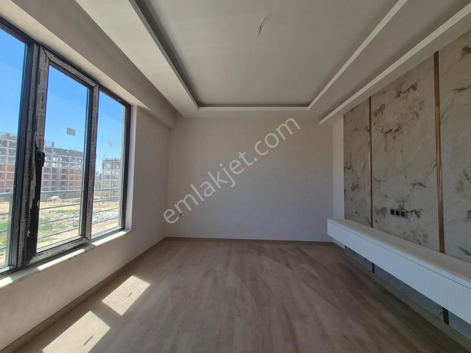 Esenlerde 3+1 Cadde Üzerinde, Sıfır Ve Yerden Isıtmalı Daireler — fotoğraf 27