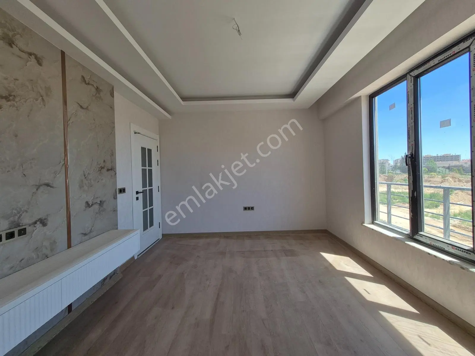 Esenlerde 3+1 Cadde Üzerinde, Sıfır Ve Yerden Isıtmalı Daireler — fotoğraf 31