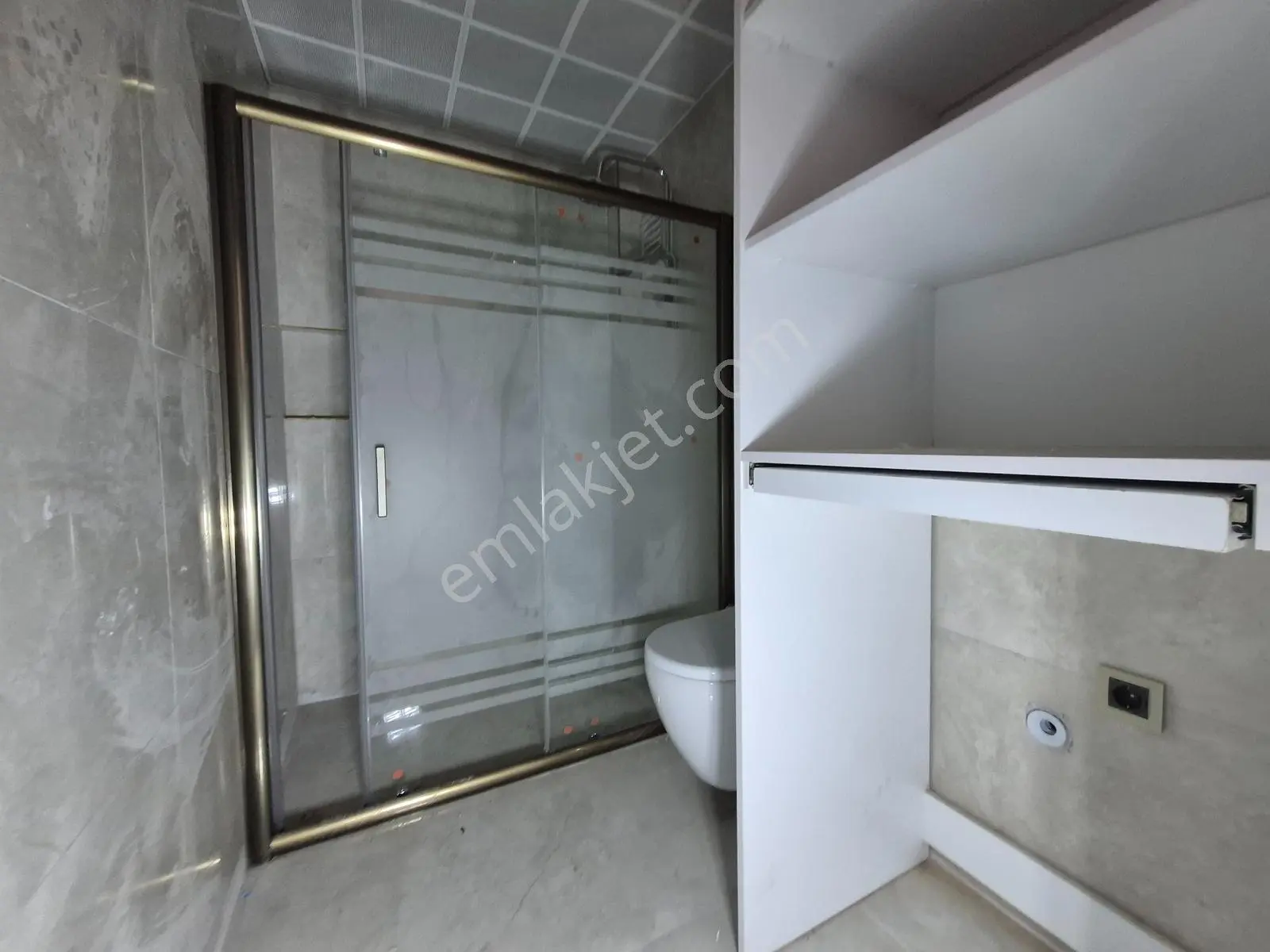 Esenlerde 3+1 Cadde Üzerinde, Sıfır Ve Yerden Isıtmalı Daireler — fotoğraf 47