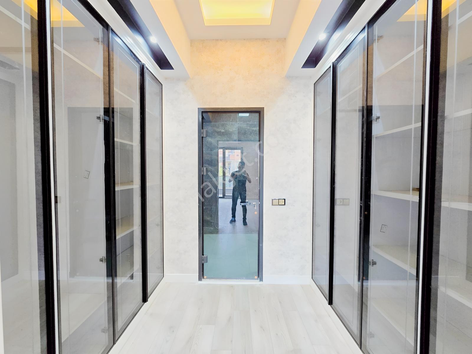 İşyapardan Fırsat Satılık 4+1 Villa Müstakil Bahçeli Özel Yaşam — fotoğraf 7