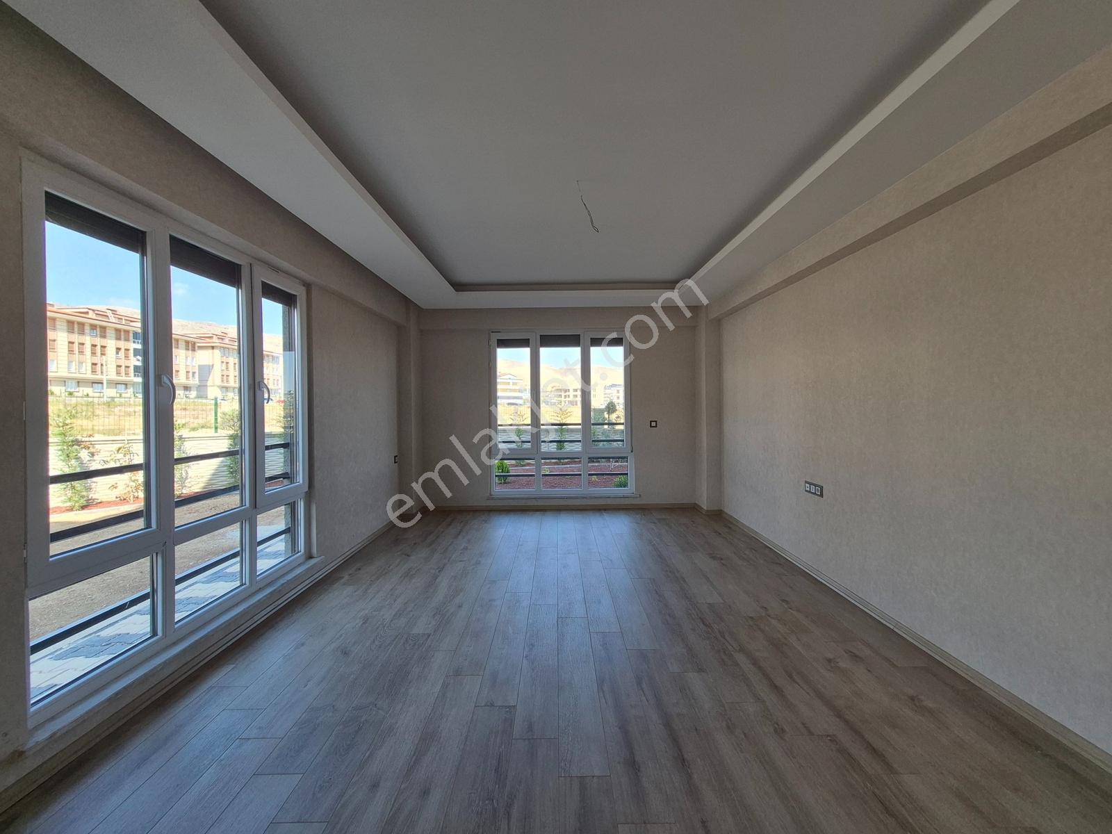 S. Eyyübi Mah Kilerli 3+1 Geniş Hobi Bahçeli, Sıfır Daire — fotoğraf 20