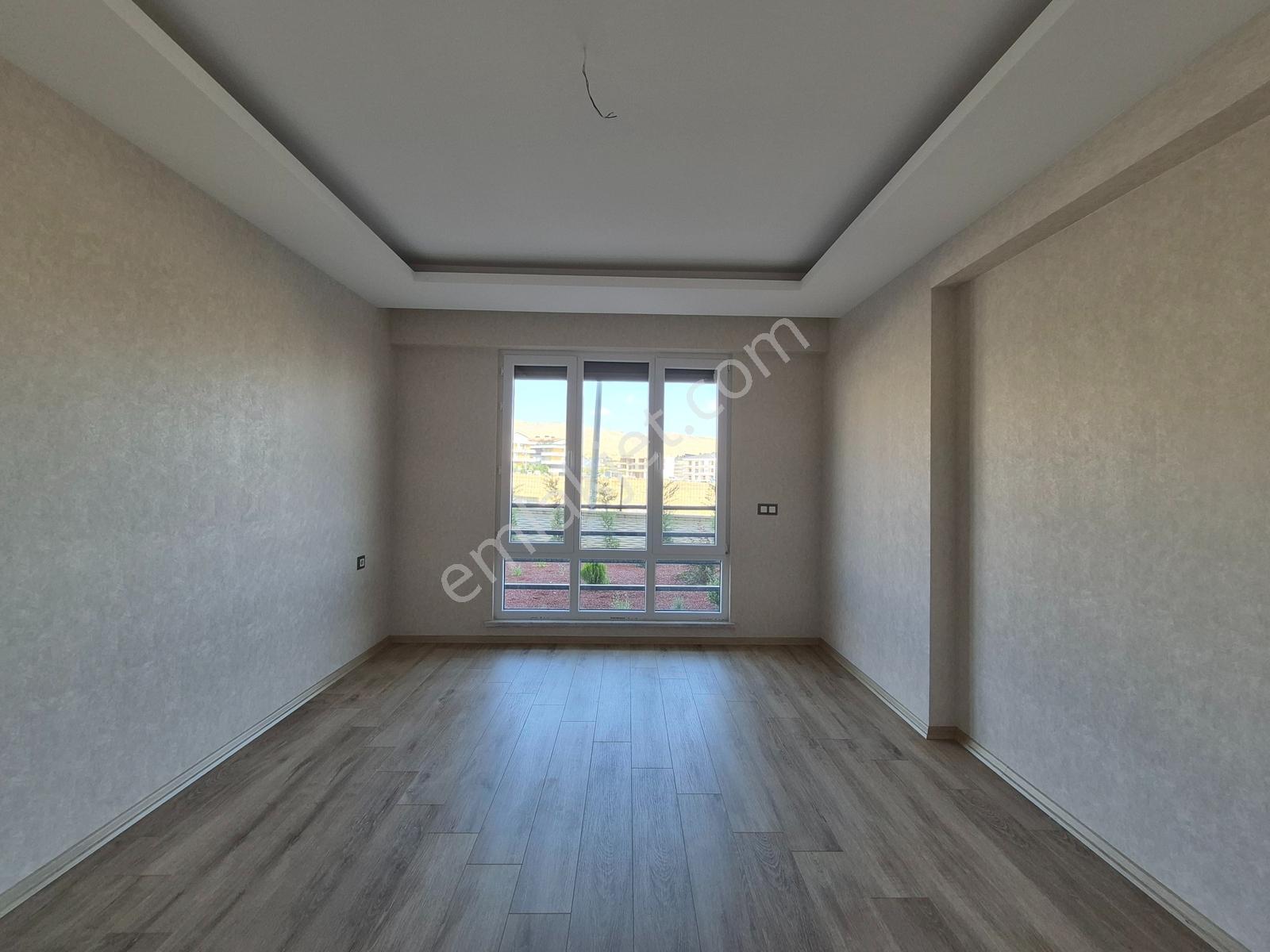 S. Eyyübi Mah Kilerli 3+1 Geniş Hobi Bahçeli, Sıfır Daire — fotoğraf 21