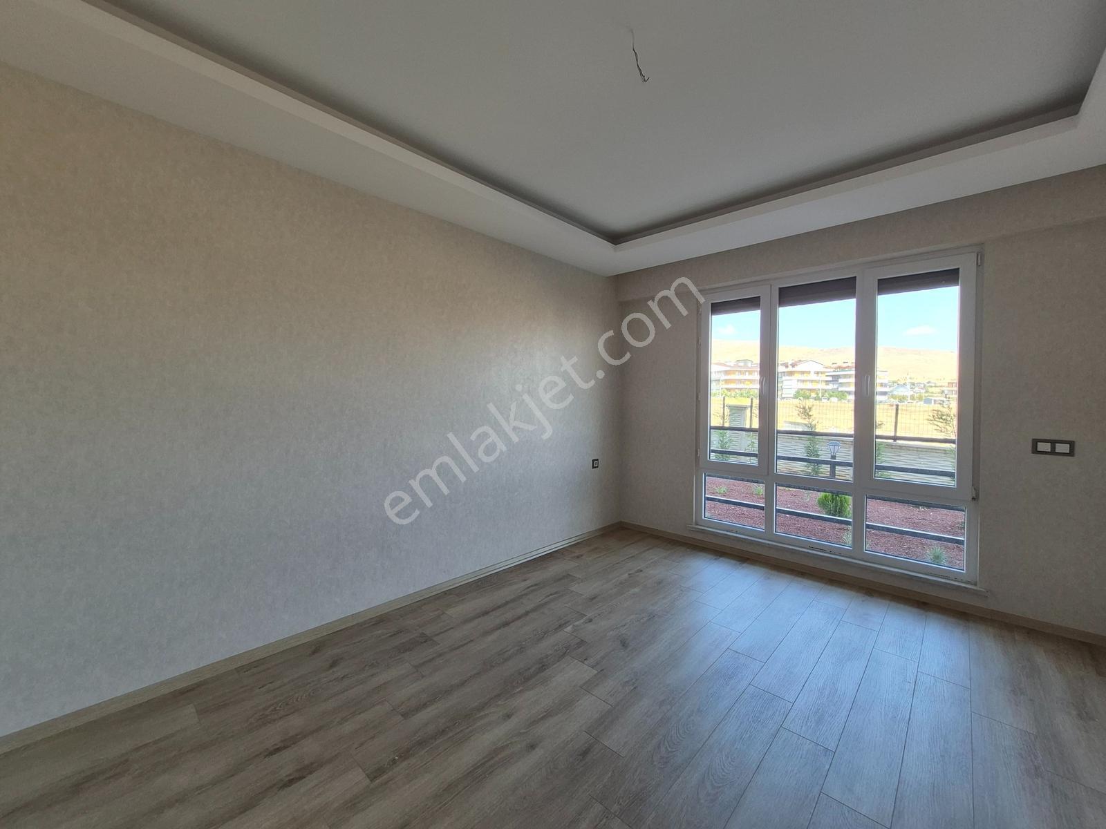 S. Eyyübi Mah Kilerli 3+1 Geniş Hobi Bahçeli, Sıfır Daire — fotoğraf 22