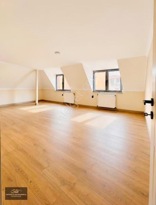 Taşoluk Mah 147 M2 Ultra Lüxs 3+1 Yüksek Çatı Daire — fotoğraf 2