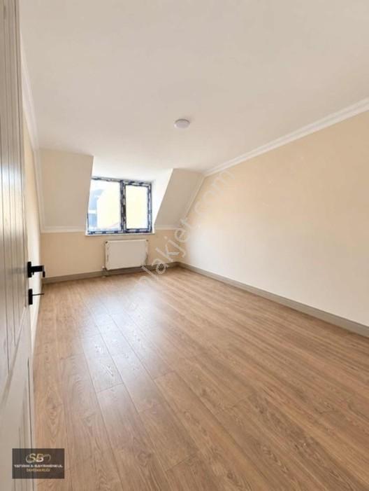 Taşoluk Mah 147 M2 Ultra Lüxs 3+1 Yüksek Çatı Daire — fotoğraf 7