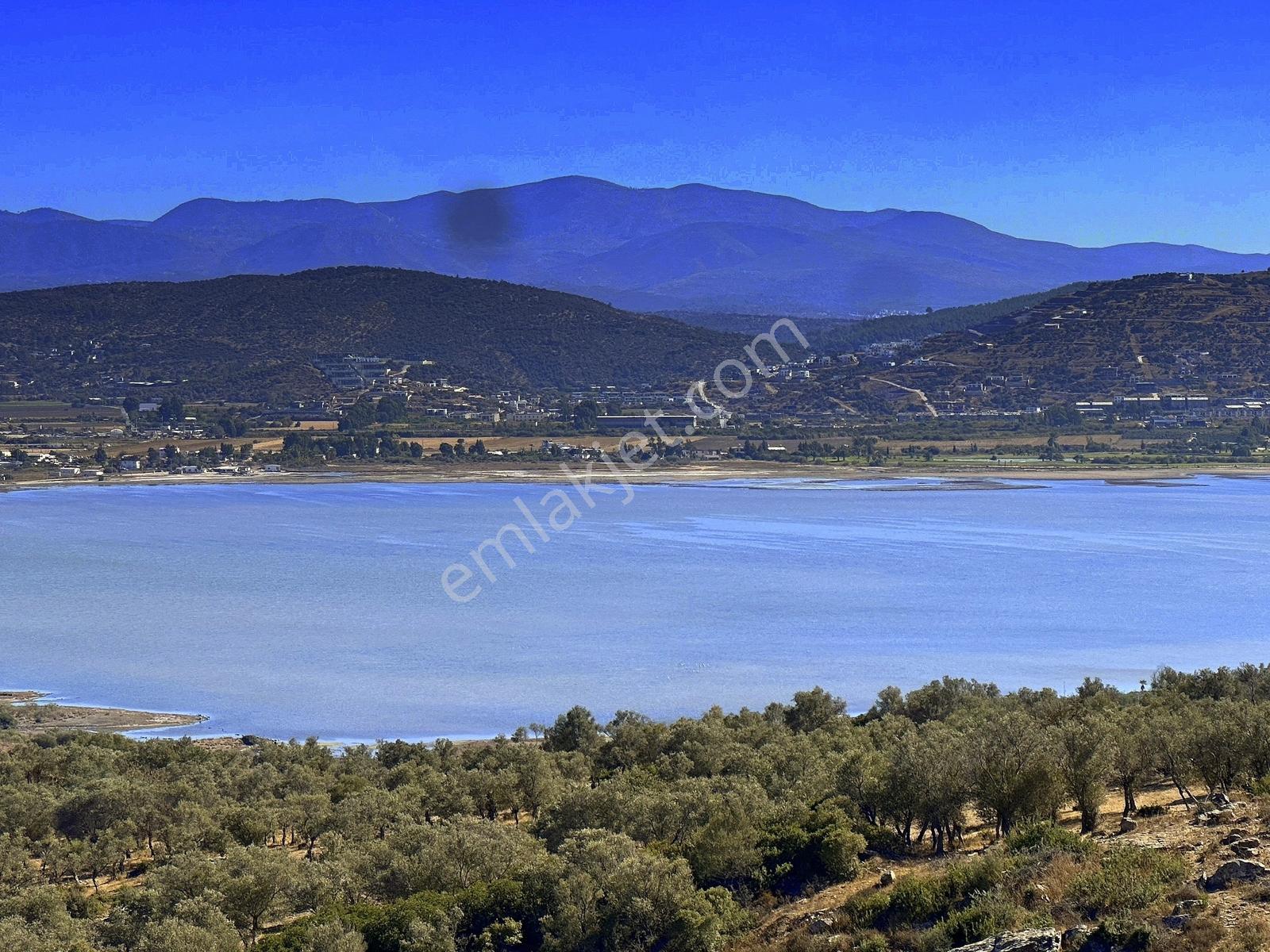 Bodrum'a Yakın Adabükü Plajlı Sitede Manzaralı Tripleks Villa — fotoğraf 5