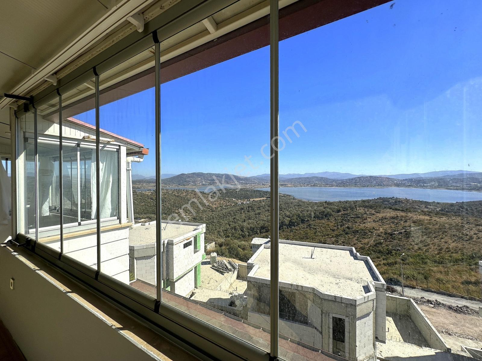 Bodrum'a Yakın Adabükü Plajlı Sitede Manzaralı Tripleks Villa — fotoğraf 33