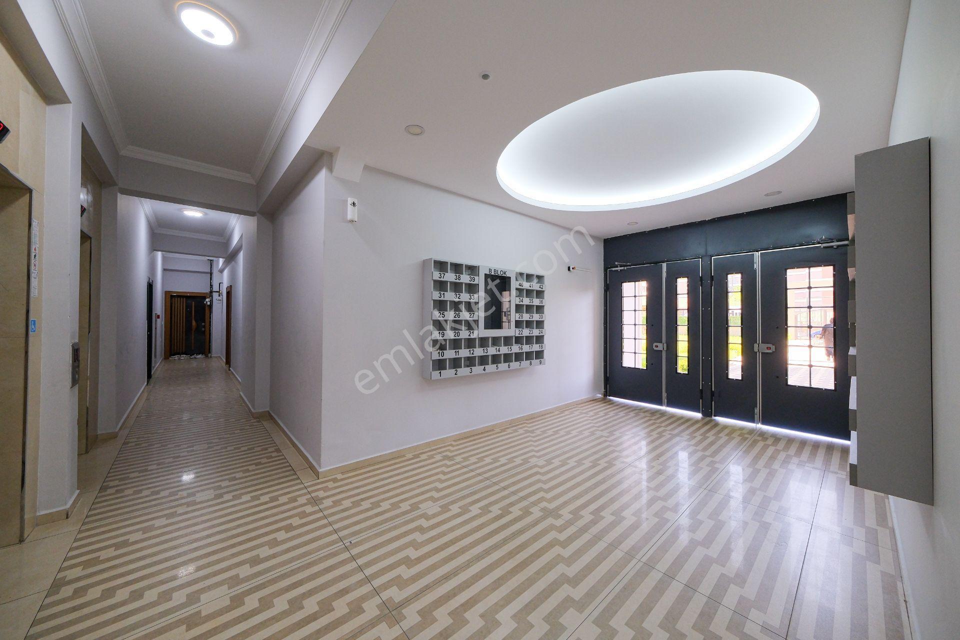 Pendik Leb-i Derya Evlerinde Deniz Manzaralı 3+1 Satılık Daire — fotoğraf 8