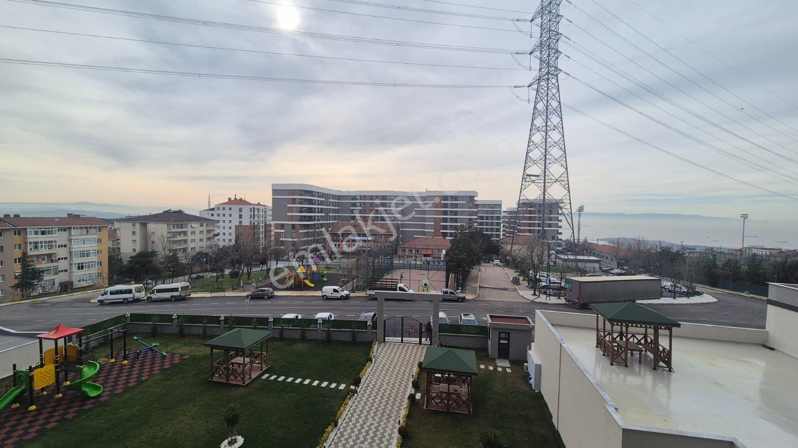 Pendik Leb-i Derya Evlerinde Deniz Manzaralı 3+1 Satılık Daire — fotoğraf 18