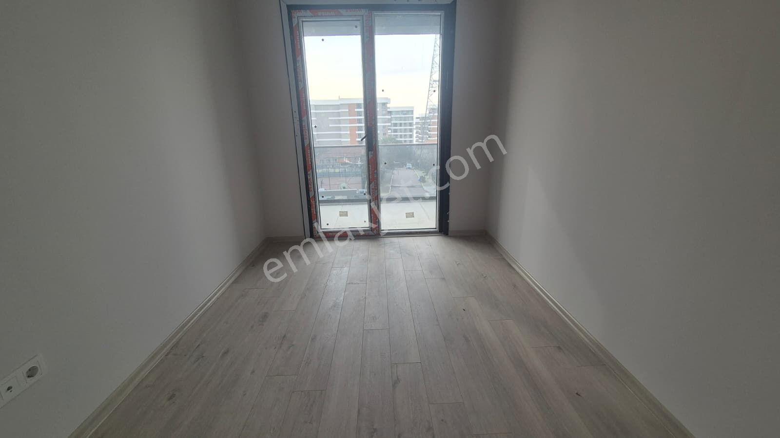 Pendik Leb-i Derya Evlerinde Deniz Manzaralı 3+1 Satılık Daire — fotoğraf 25