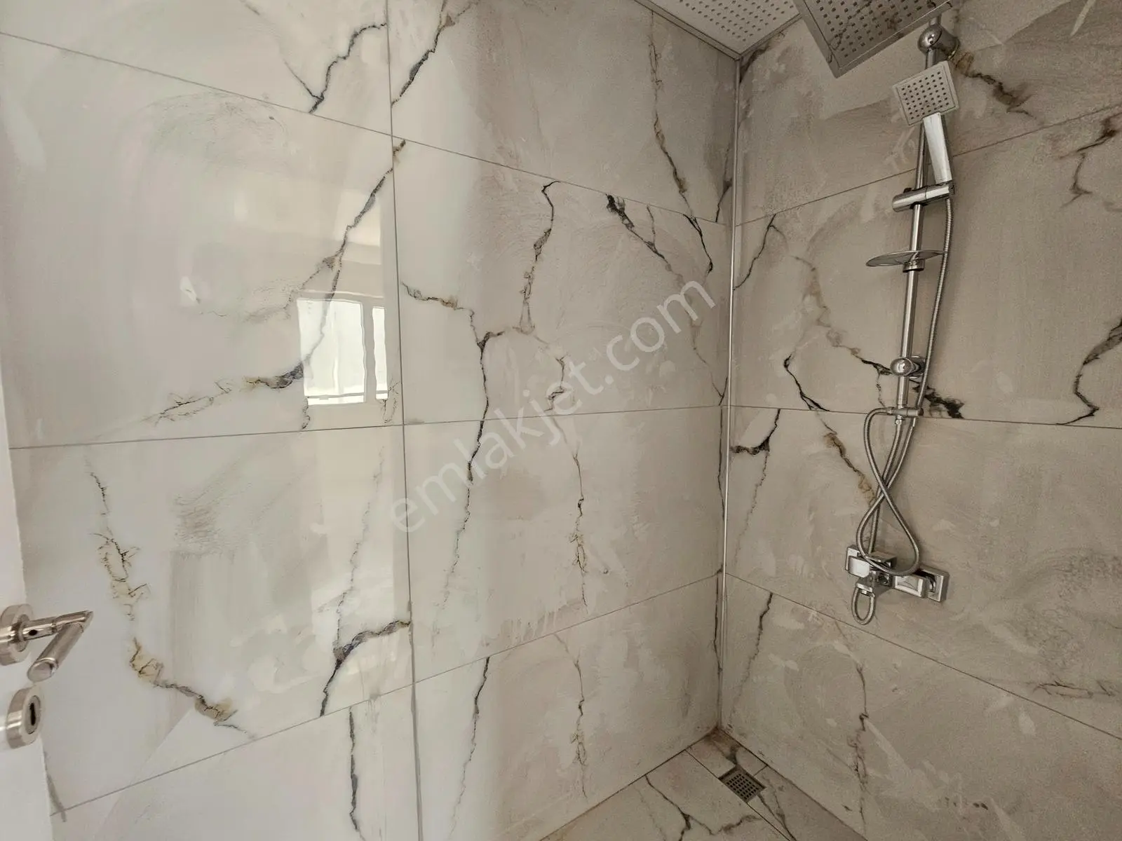 Geniş Ferah Yemek Odalı Cephesi Açık 3+1 Satılık Sıfır Daireler — fotoğraf 34