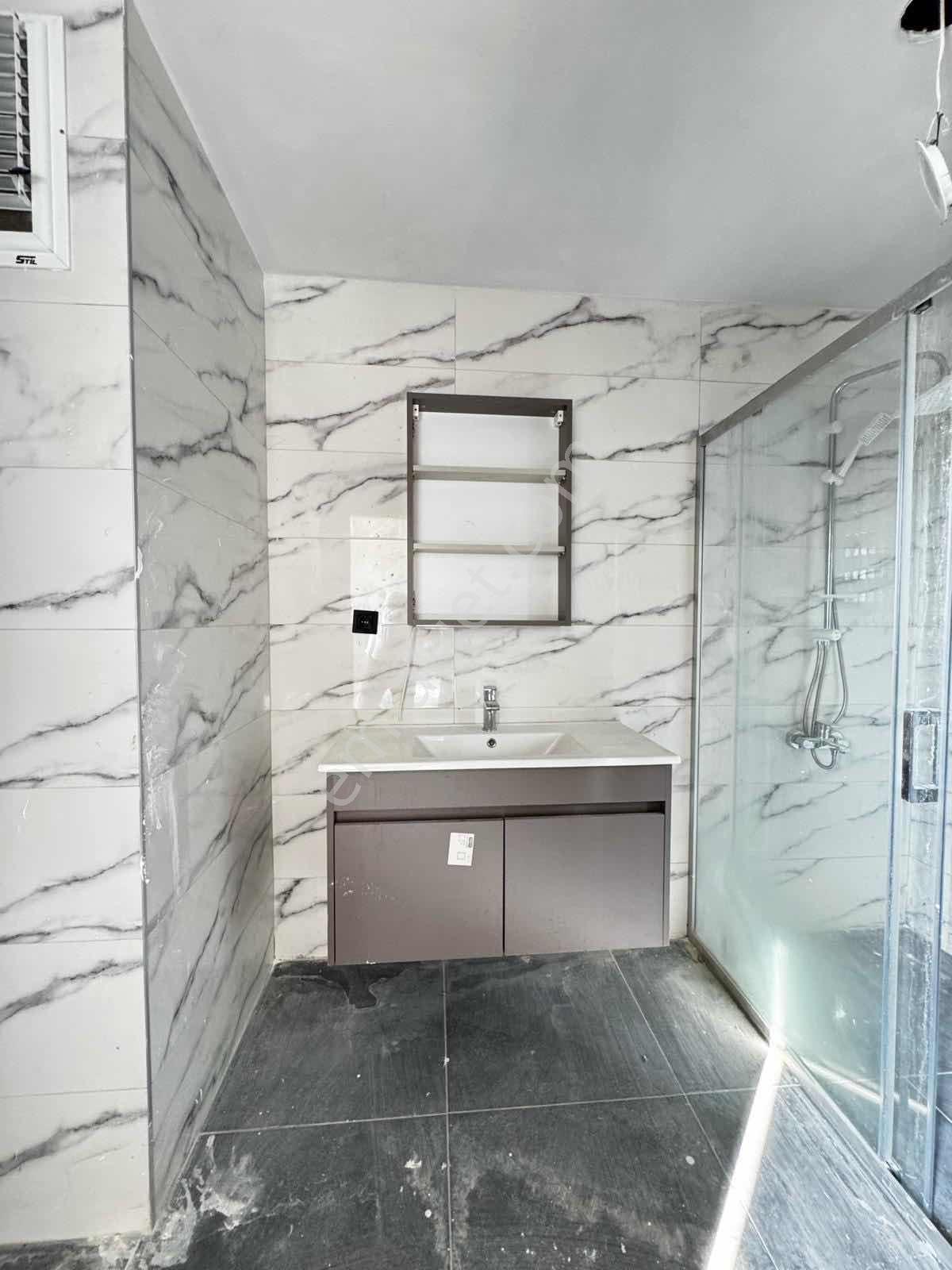 Samiras Sitesinde Acil Satılık Sıfır Eşyalı Daire — fotoğraf 8