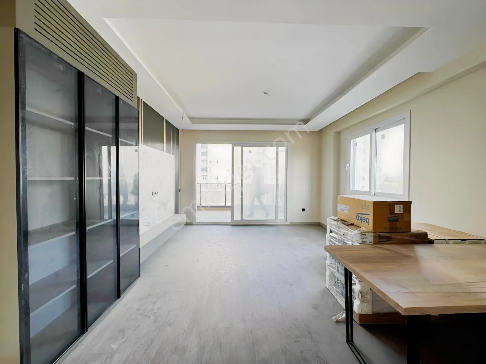 Samiras Sitesinde Acil Satılık Sıfır Eşyalı Daire — fotoğraf 11