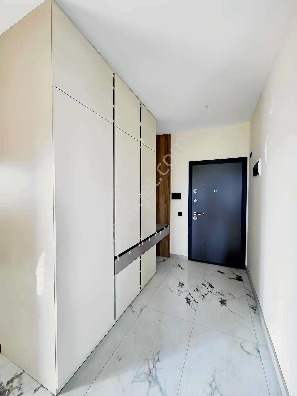 Samiras Sitesinde Acil Satılık Sıfır Eşyalı Daire — fotoğraf 19