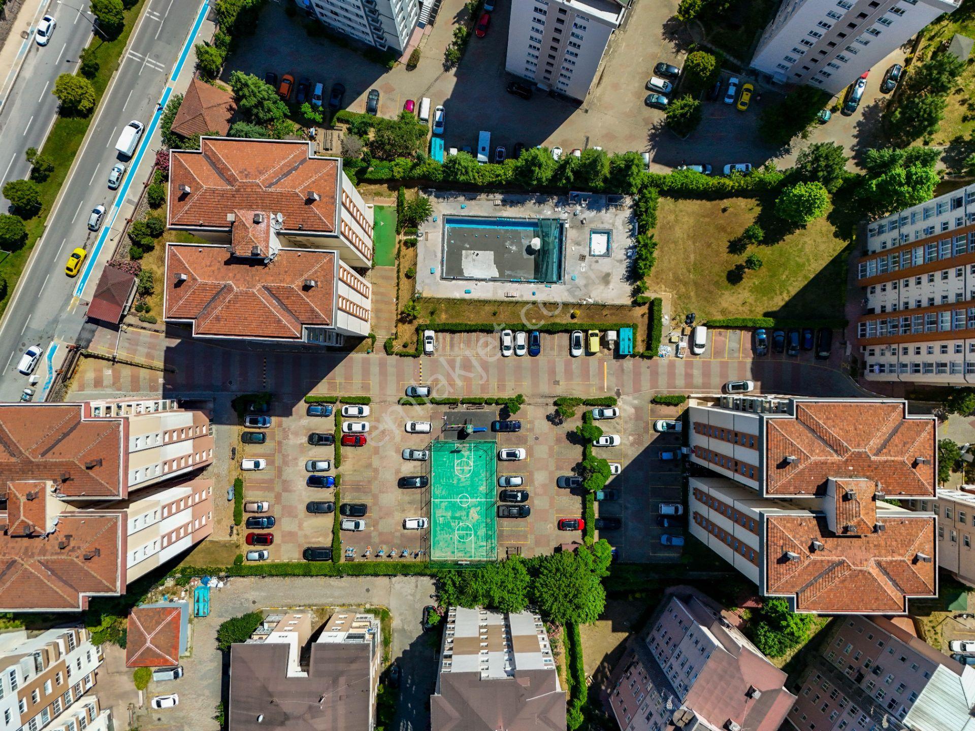 Pendik Yenişehir Yaşamkent Sitesinde Satılık 3+1 Daire — fotoğraf 5